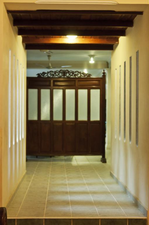 Hotel Sunflower Kataragama Rum bild